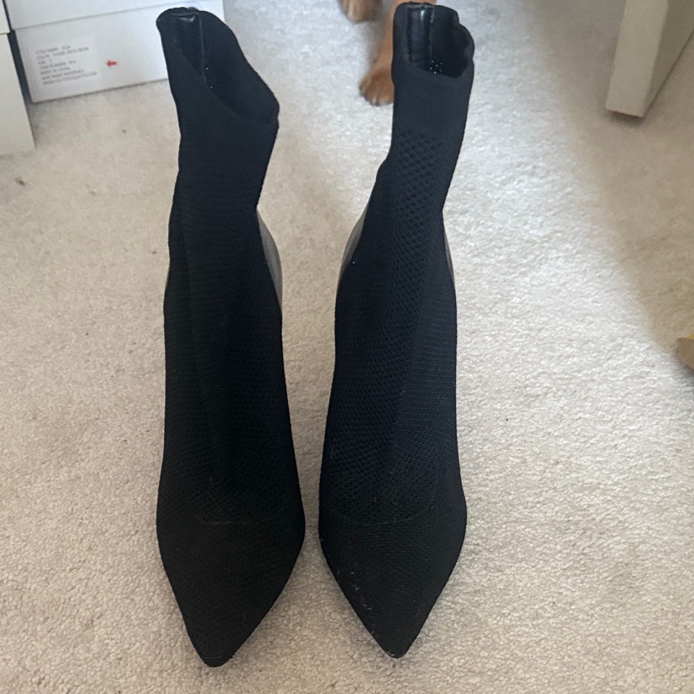 Elegant Black Women's Boots